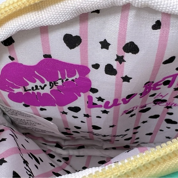 Betsey Johnson Pineapple Wristlet - Picture 4 of 5